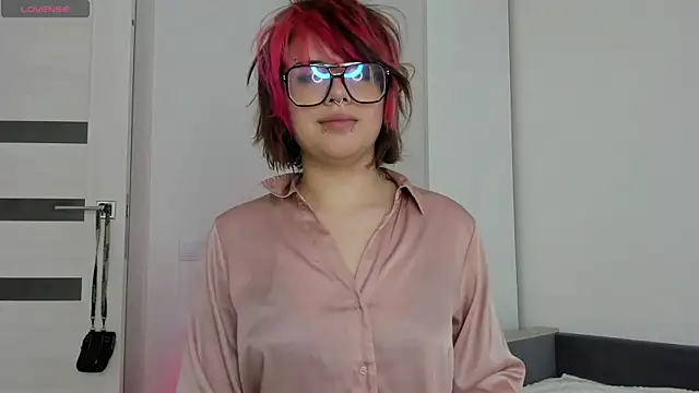VerniceEngelking online show from 26, 6, 2026