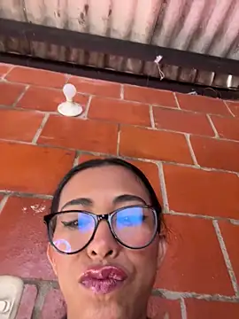 Emma  cumlovee online show from 14, 2, 2026