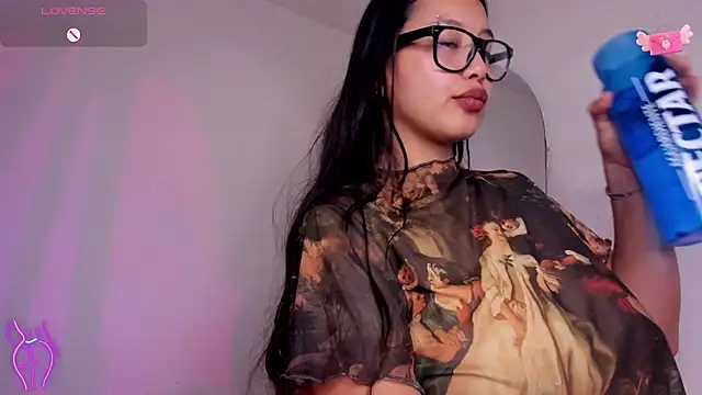 Snapshot of Viioleett_cum chatting on 28, 7, 2026 Viioleett cum online show from 28, 7, 2026