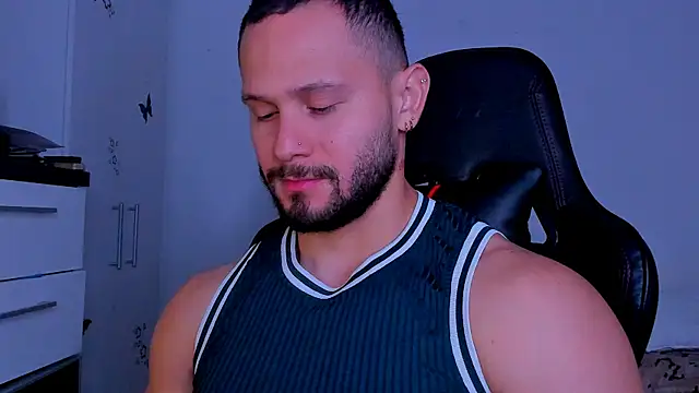 andrewcorey1 online show from 24, 9, 2025