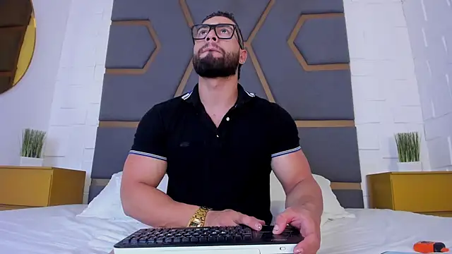 massimofiore  online show from 30, 9, 2025