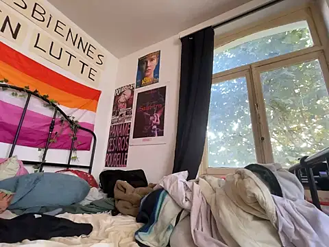 Snapshot of Styxlust chatting on 28, 9, 2025 Styxlust online show from 28, 9, 2025