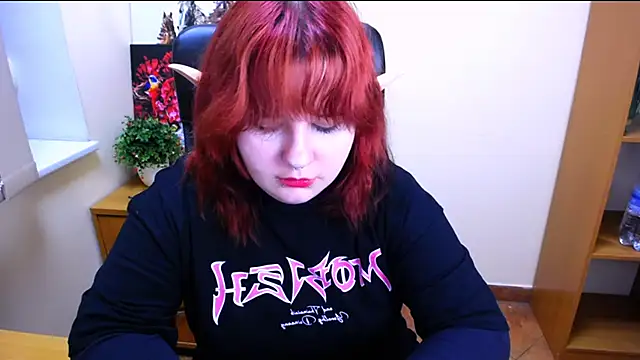 Mina sky  online show from 21, 10, 2025