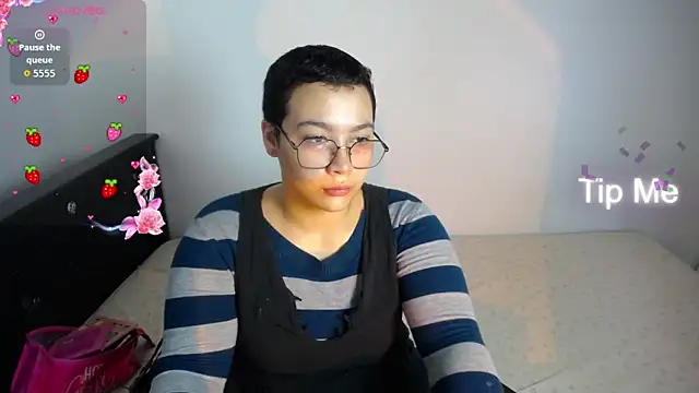 Cherry vald online show from 5, 7, 2026