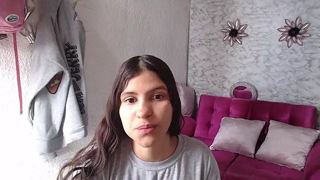 Evagirl69 online show from 5, 5, 2026