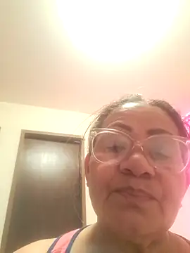 Vickysweeeettt online show from 17, 12, 2025