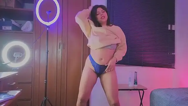 MiaCollinssx online show from 14, 11, 2025