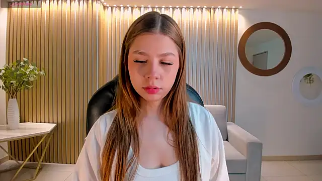 TiffannySins online show from 14, 2, 2026