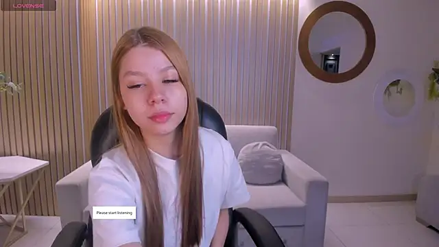 TiffannySins online show from 10, 5, 2026