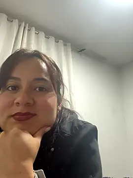 Leonis 0 online show from 10, 10, 2025