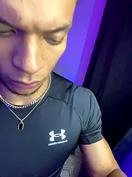 Snapshot of RickKrong_ chatting on 1, 10, 2025 RickKrong  online show from 1, 10, 2025