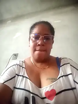 Big ass submissive online show from 17, 9, 2025