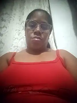 Big ass submissive online show from 7, 3, 2026