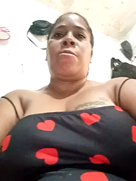 Big ass submissive online show from 29, 4, 2026
