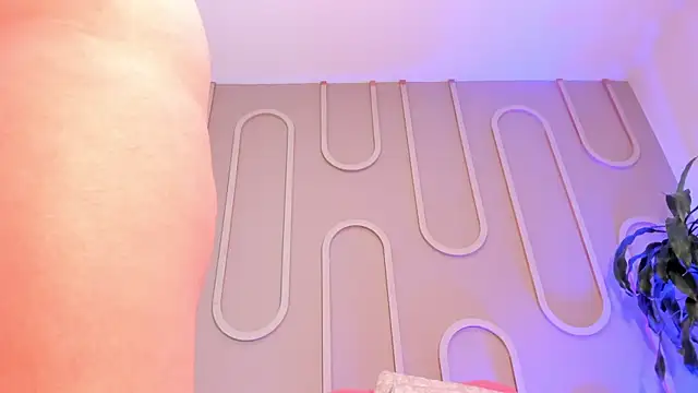  miss mia online show from 19, 6, 2026