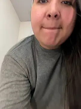 evelyn 1702 online show from 16, 1, 2026