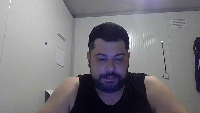 Snapshot of giuseppelovisi85 chatting on 14, 9, 2025 giuseppelovisi85 online show from 14, 9, 2025