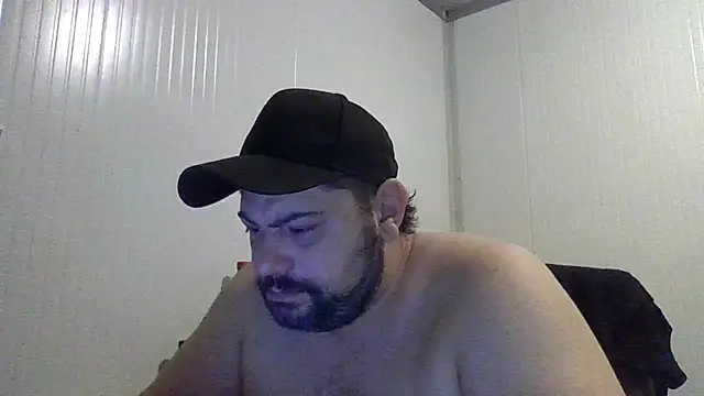 Snapshot of giuseppelovisi85 chatting on 15, 9, 2025 giuseppelovisi85 online show from 15, 9, 2025
