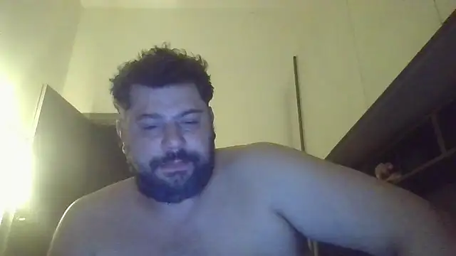 Snapshot of giuseppelovisi85 chatting on 1, 10, 2025 giuseppelovisi85 online show from 1, 10, 2025