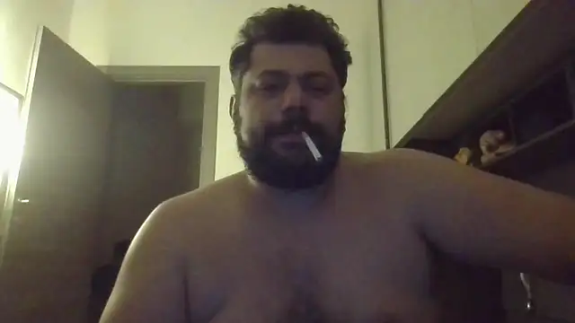 Snapshot of giuseppelovisi85 chatting on 12, 10, 2025 giuseppelovisi85 online show from 12, 10, 2025