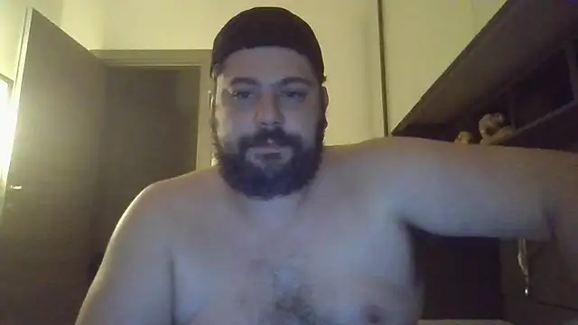 Snapshot of giuseppelovisi85 chatting on 12, 10, 2025 giuseppelovisi85 online show from 12, 10, 2025