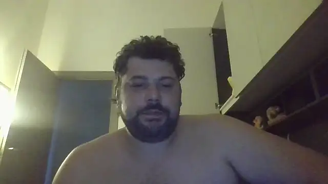 Snapshot of giuseppelovisi85 chatting on 18, 10, 2025 giuseppelovisi85 online show from 18, 10, 2025