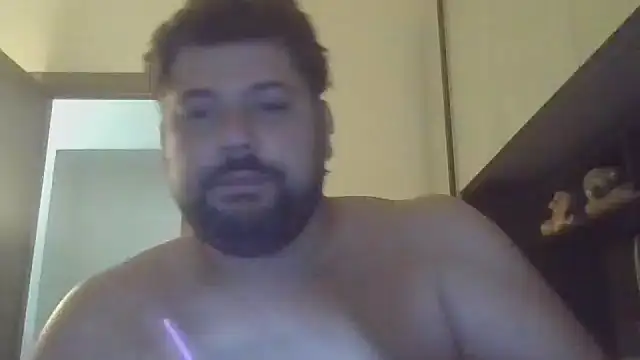 Snapshot of giuseppelovisi85 chatting on 19, 10, 2025 giuseppelovisi85 online show from 19, 10, 2025