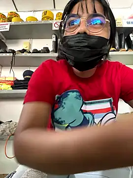 Kyra  Rose online show from 13, 1, 2026