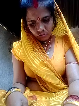 Hot ashna online show from 7, 2, 2026