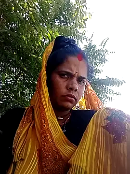 Hot ashna online show from 9, 2, 2026