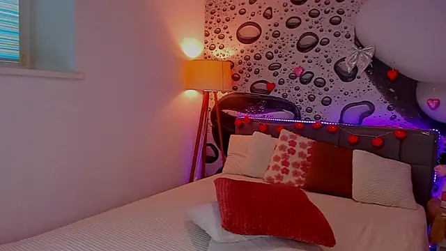 Snapshot of AlexaWilds chatting on 3, 2, 2026 AlexaWilds online show from 3, 2, 2026