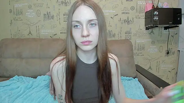 Kelly Gerzikaa online show from 2, 11, 2025