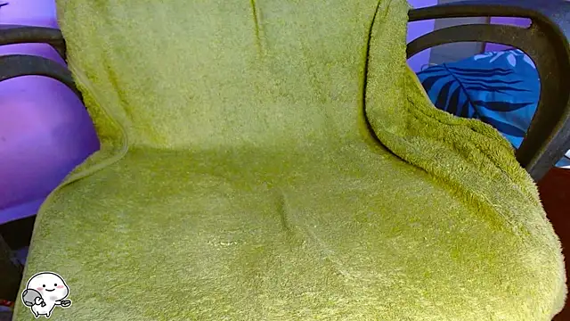 Snapshot of funndudd chatting on 23, 11, 2025 funndudd online show from 23, 11, 2025