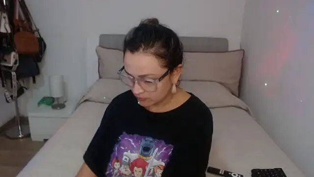sophie lopez1 online show from 21, 6, 2026