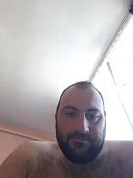 Snapshot of StrictBobby chatting on 9, 8, 2026 StrictBobby online show from 9, 8, 2026