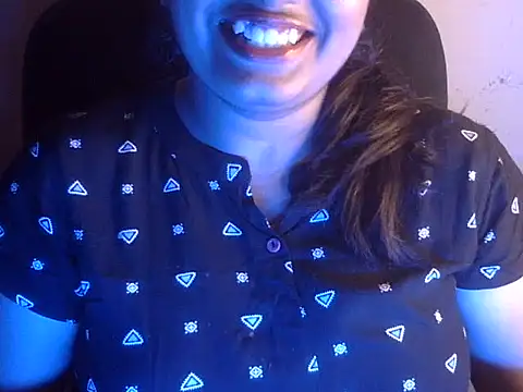 Snapshot of Aanya_Hazel chatting on 11, 9, 2025 Aanya Hazel online show from 11, 9, 2025