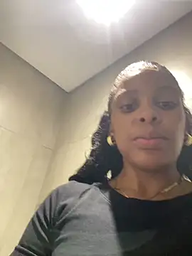 Snapshot of 031bubbles chatting on 2, 3, 2026 031bubbles online show from 2, 3, 2026