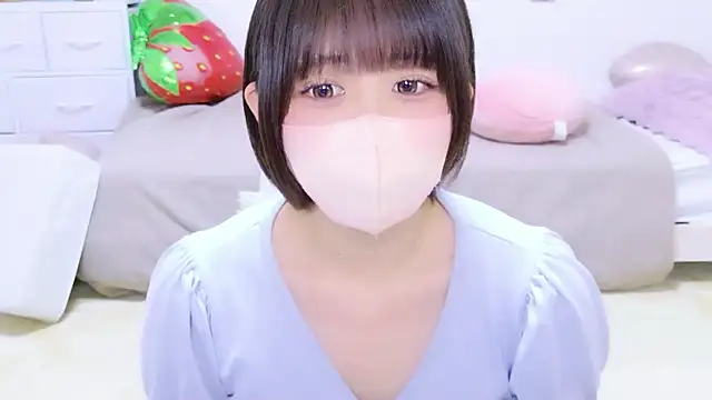 Hinata Sun online show from 6, 5, 2026