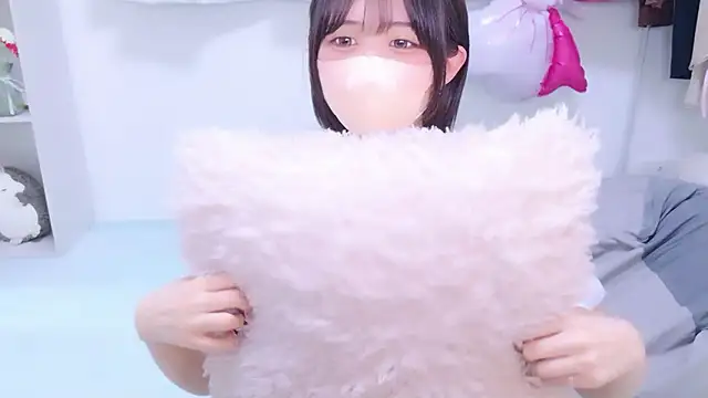 Hinata Sun online show from 1, 7, 2026
