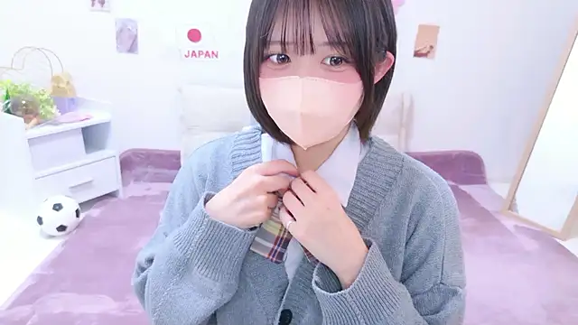 Hinata Sun online show from 13, 7, 2026