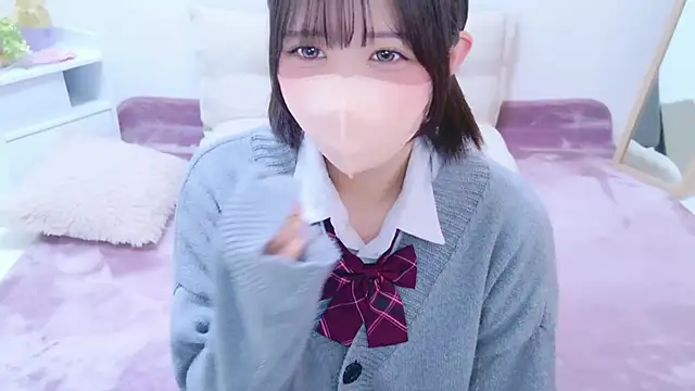 Hinata Sun online show from 19, 7, 2026