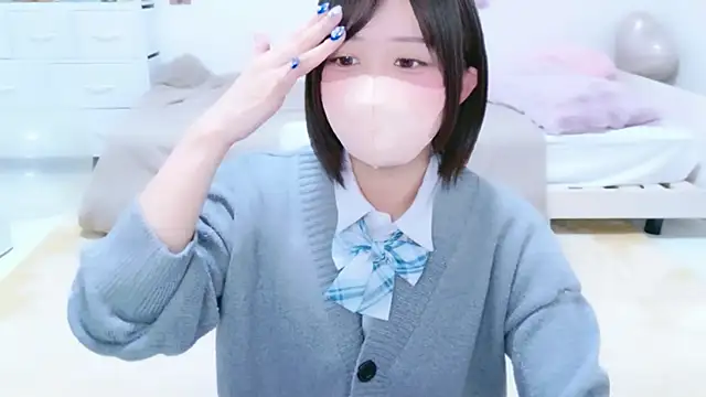 Hinata Sun online show from 1, 8, 2026