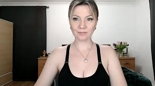 ParadiseAlina online show from 18, 1, 2025