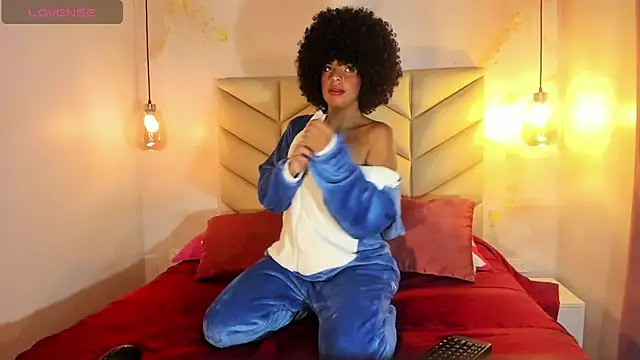 SheyLopez online show from 30, 10, 2025