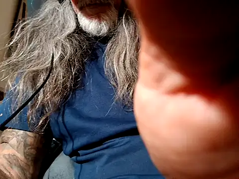 crassanova online show from 15, 12, 2025