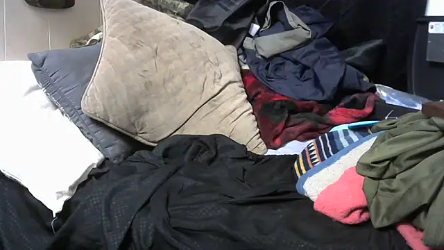 crassanova online show from 24, 2, 2026