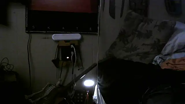 crassanova online show from 4, 5, 2026