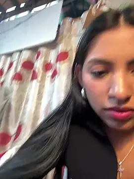 BrunetteBliss69 online show from 29, 4, 2026