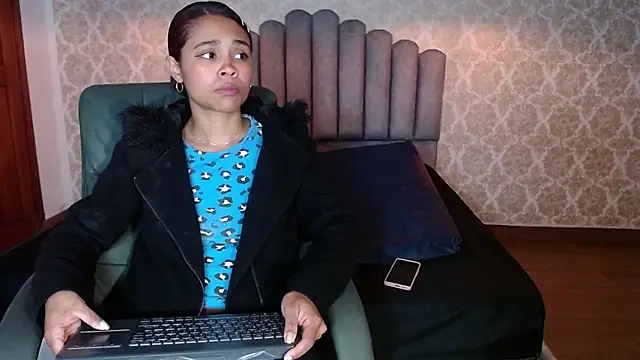 Kristall 06 online show from 1, 10, 2025