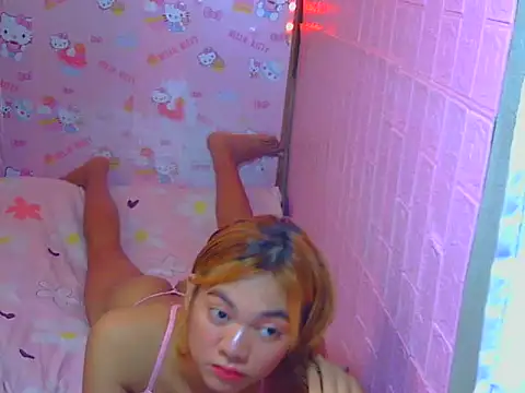 Snapshot of ursexy_prettytrans chatting on 21, 9, 2025 ursexy prettytrans online show from 21, 9, 2025